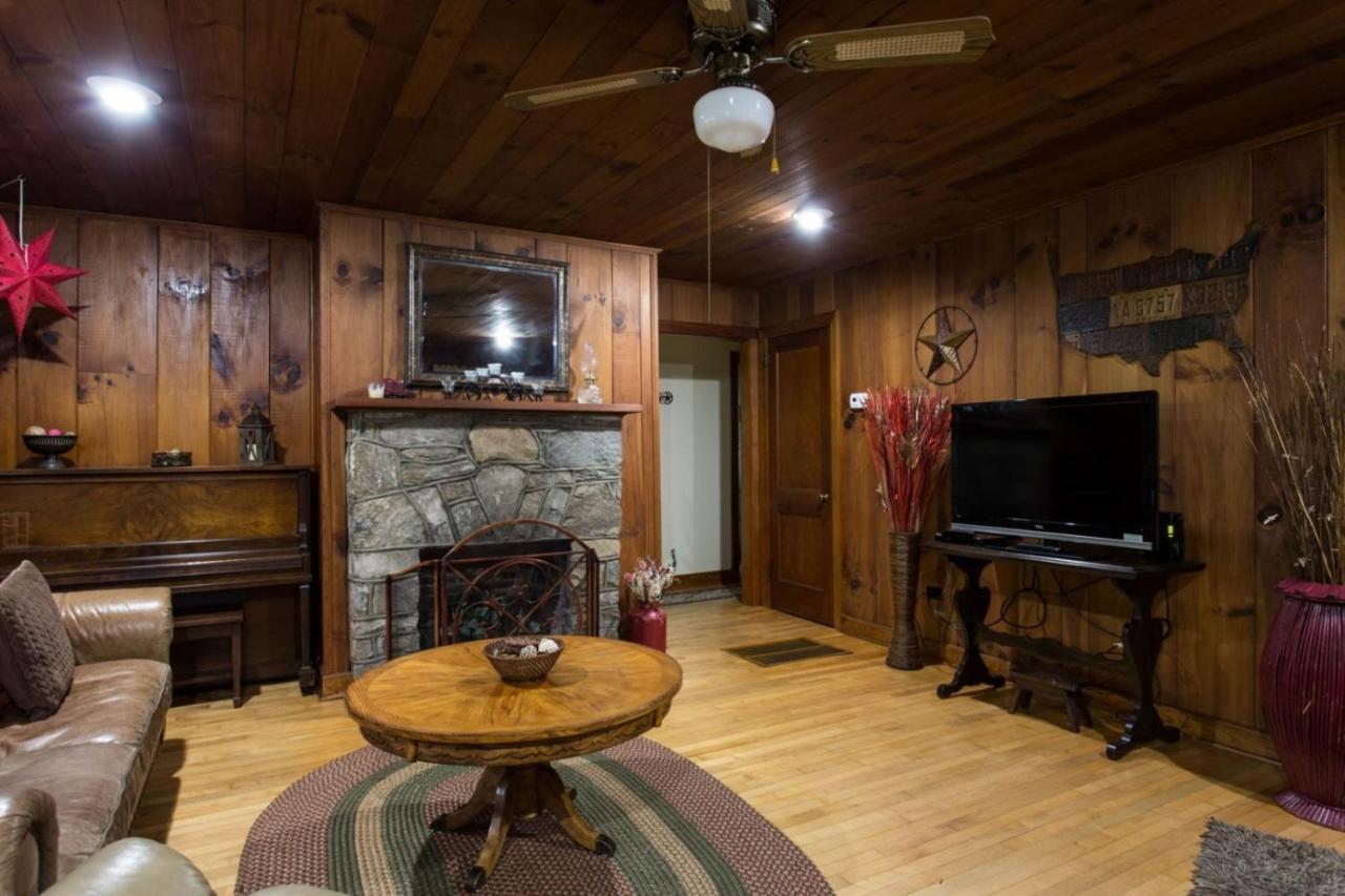 Chimney View Villa Lake Lure Exterior foto